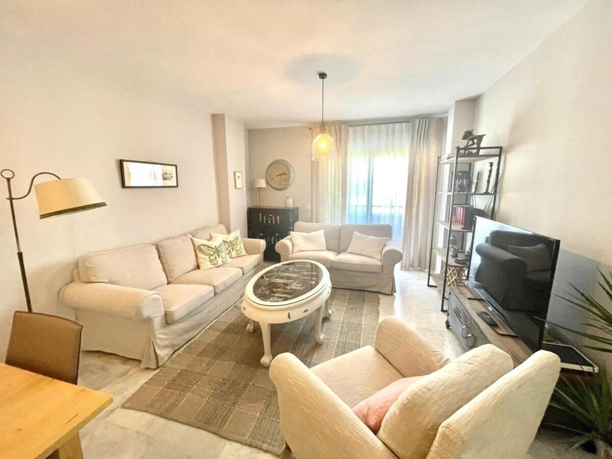 Calu Homes Duplex Cerca Playa De Huelin 马拉加 外观 照片